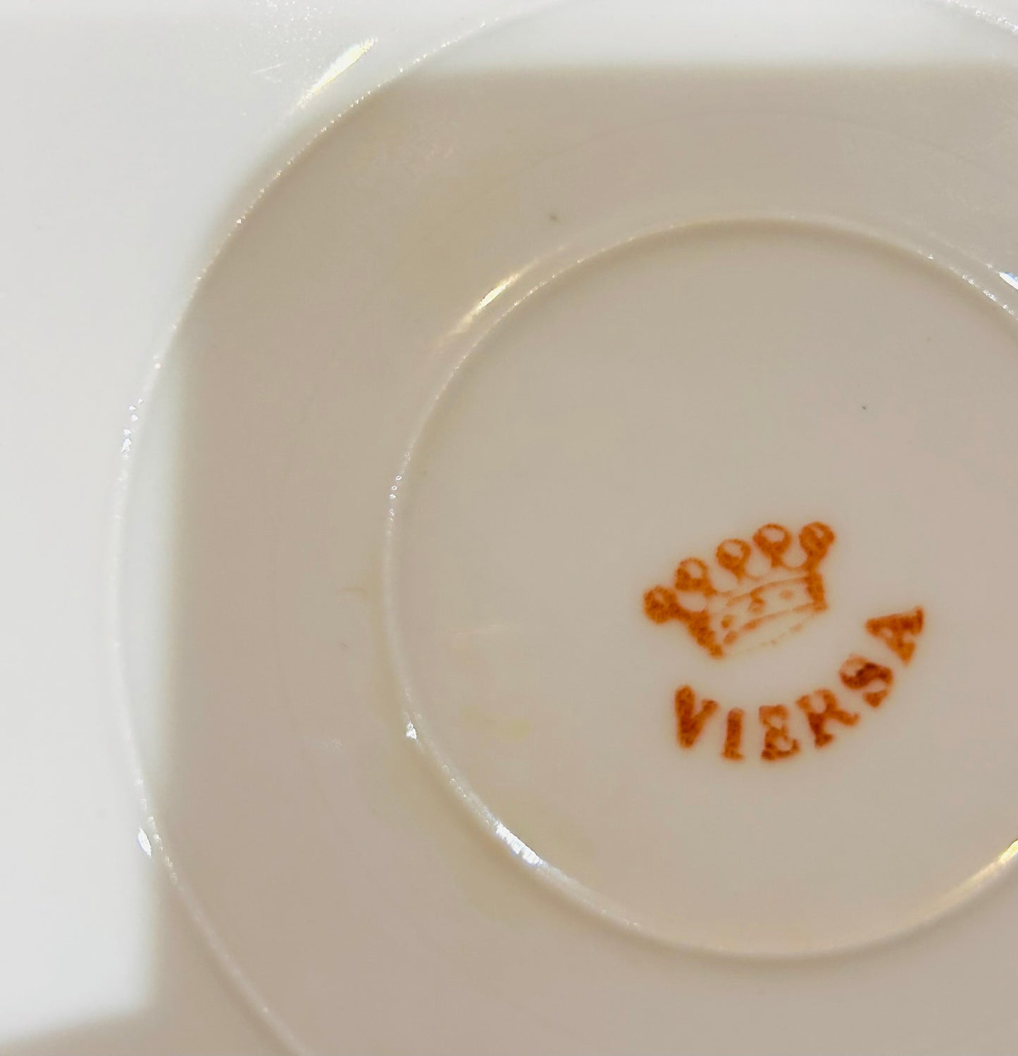 Viersa Prussian Porcelain Display Cabinet Plate hand painted vintage