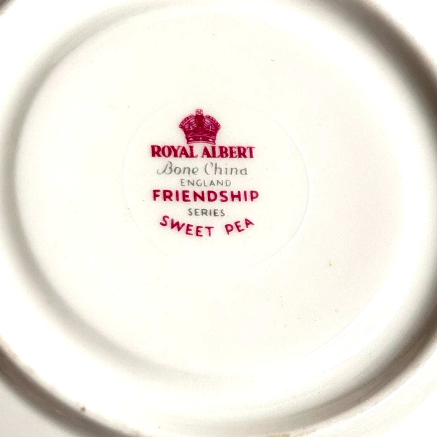 Assiettes à pois de senteur Royal Albert en porcelaine anglaise vintage