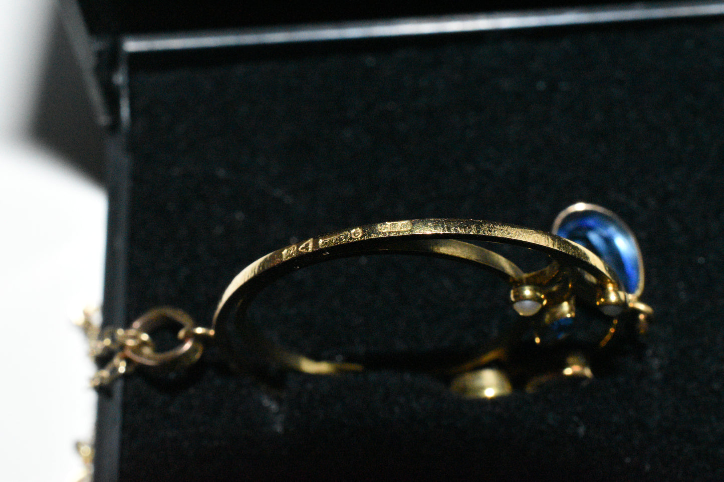 Sold - Antique Ladies Pendant Ceylon Sapphire & Seed Pearl 9ct Gold on a fine 9ct gold chain