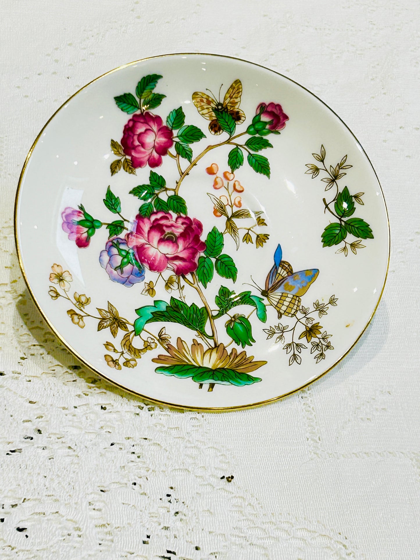 Remplacement de la soucoupe orpheline en porcelaine vintage