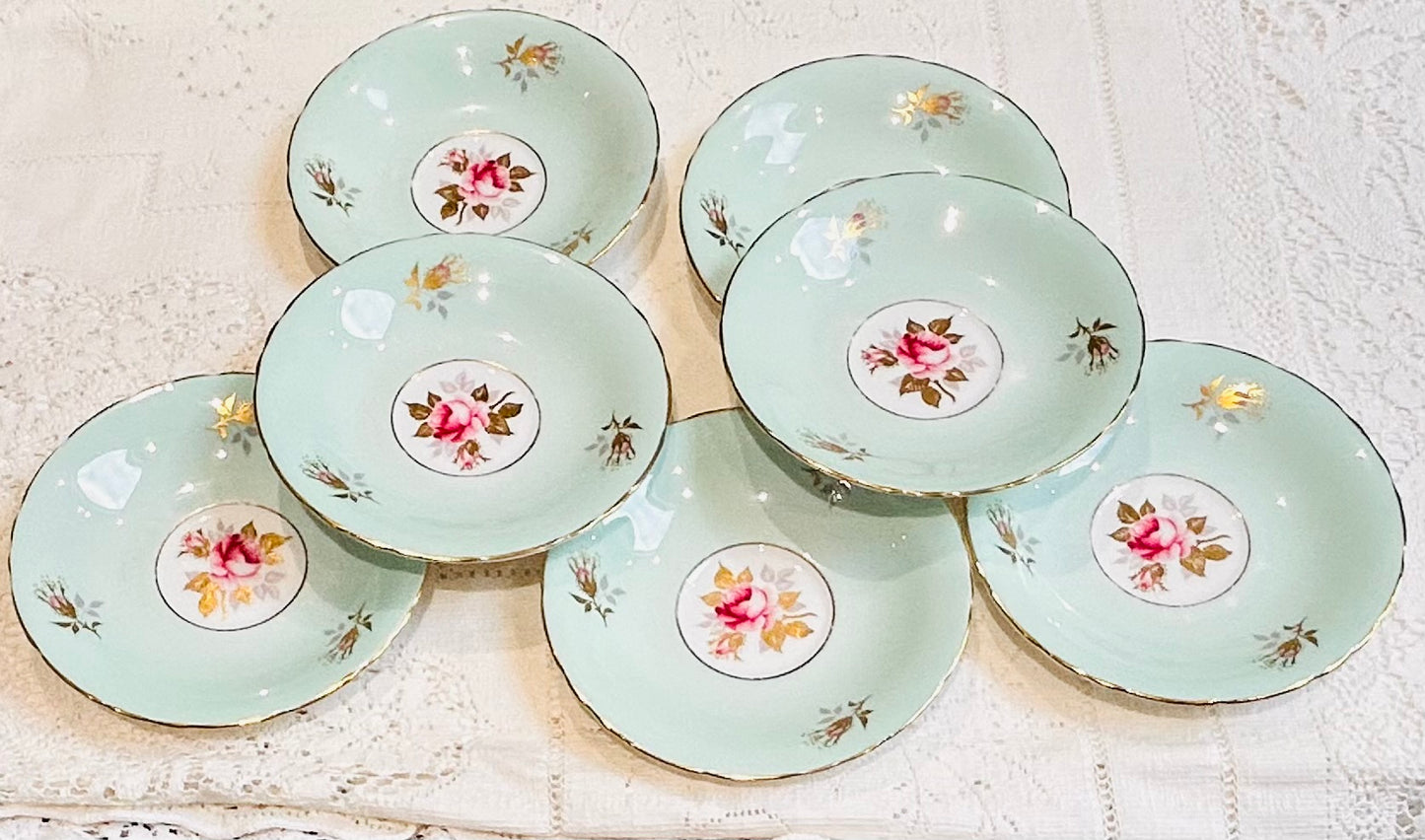 Épuisé - Ensemble de 7 soucoupes orphelines bleues et roses