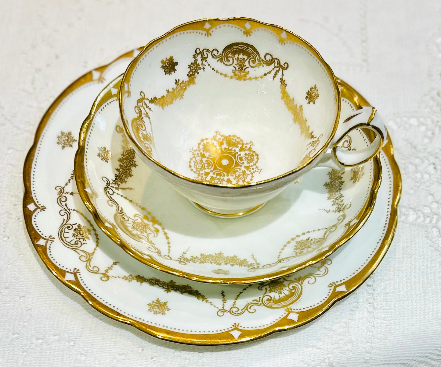 Elegant Hammersley China Vintage White & Gold Teacup & Saucer Set
