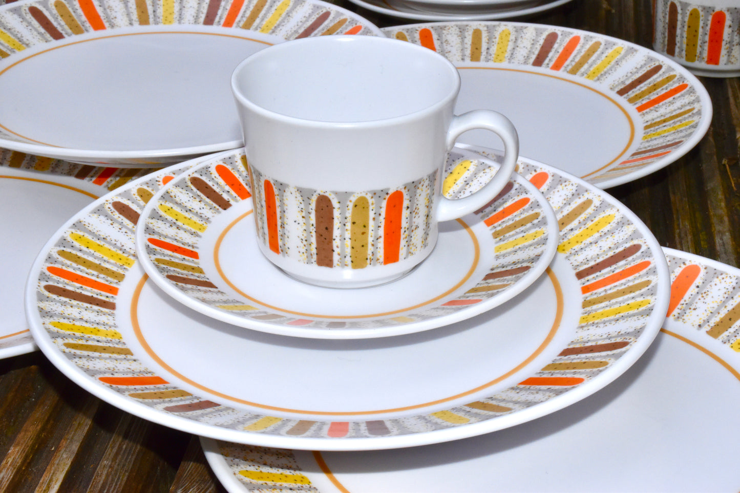 Vaisselle Noritake Mardi Gras