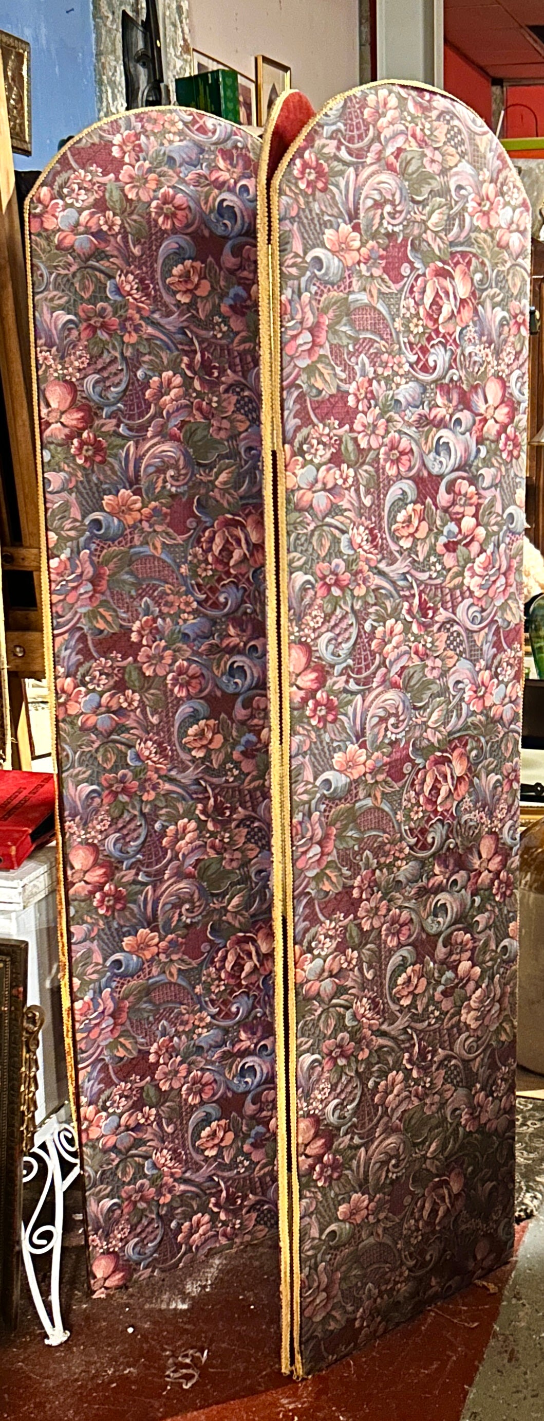 Sold - A Vintage Folding Dressing Room Vanity Screen/Room Divider - Floral Fabric - Chintz