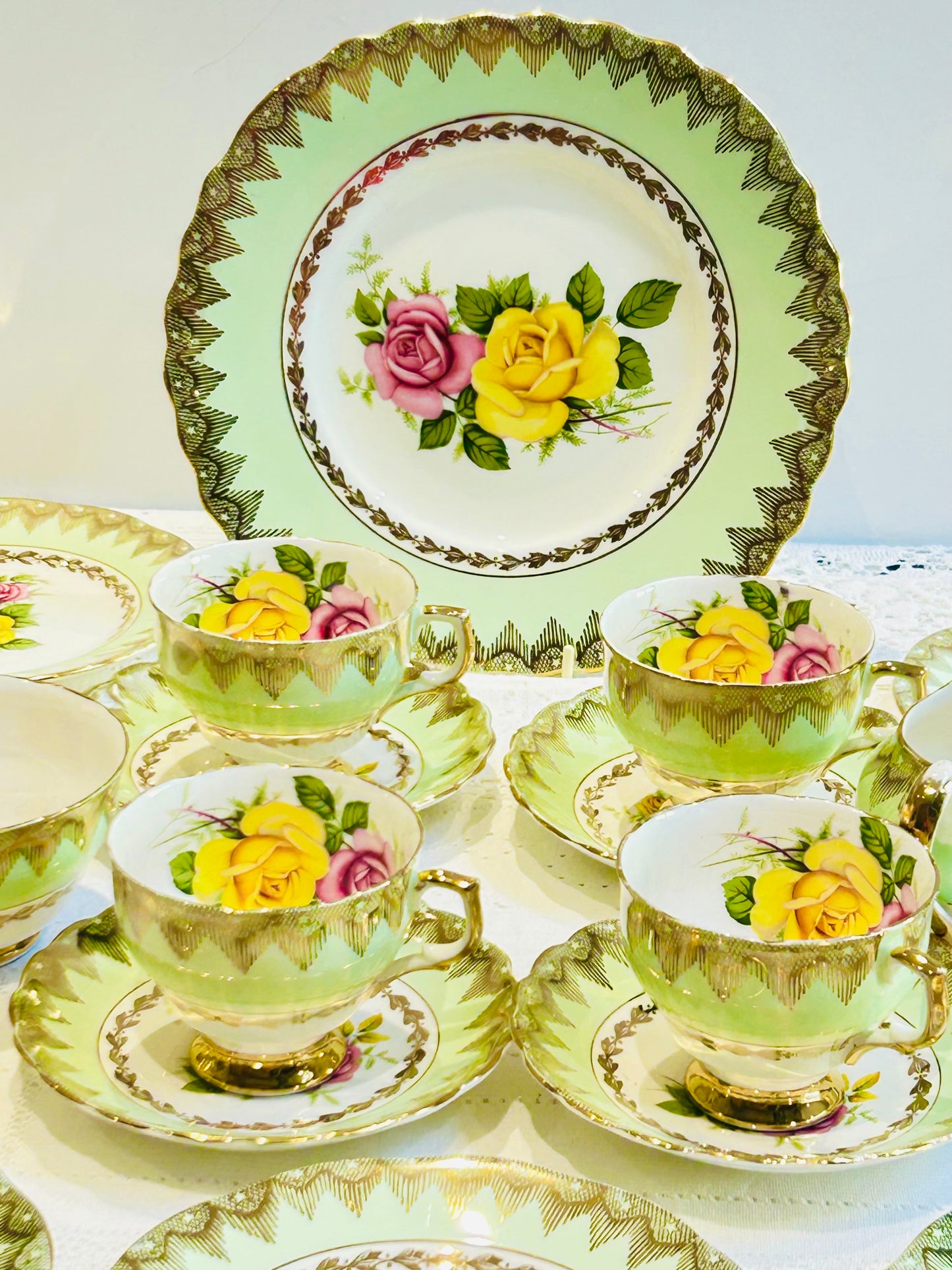 Superbe service à thé vert vintage - Roses anglaises