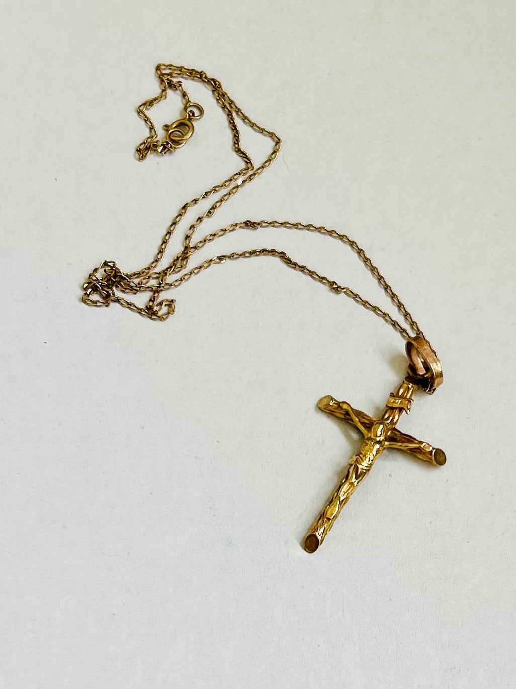 Sold - 9ct Gold Crucifix Religious Pendant Necklace