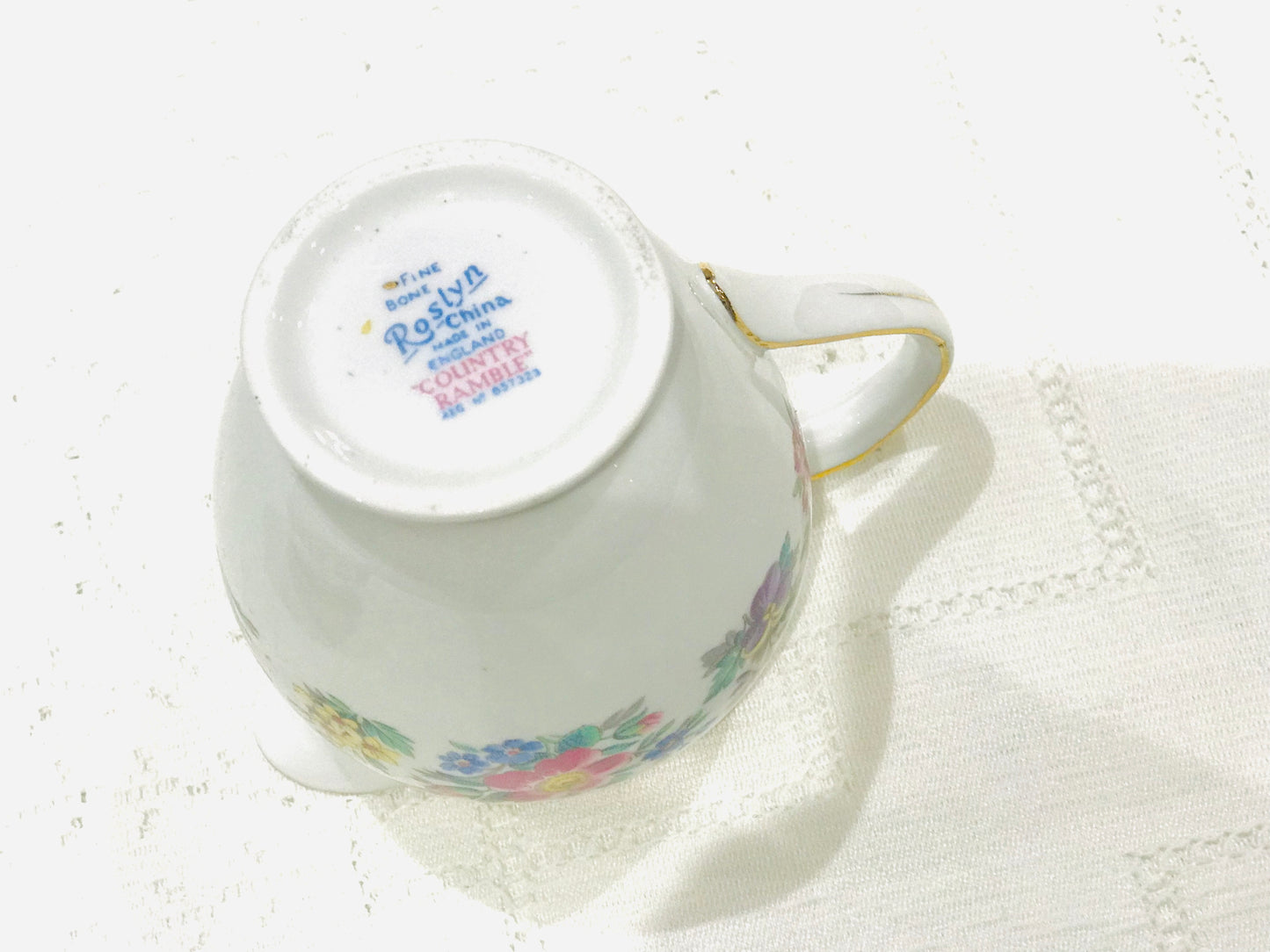 Roslyn English Bone China – “Country Ramble” Milk Jug & Sugar Bowl Set