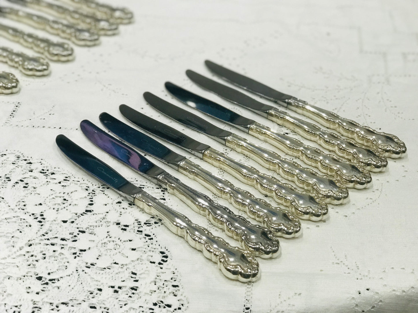 8 couteaux de table en argent 9 po