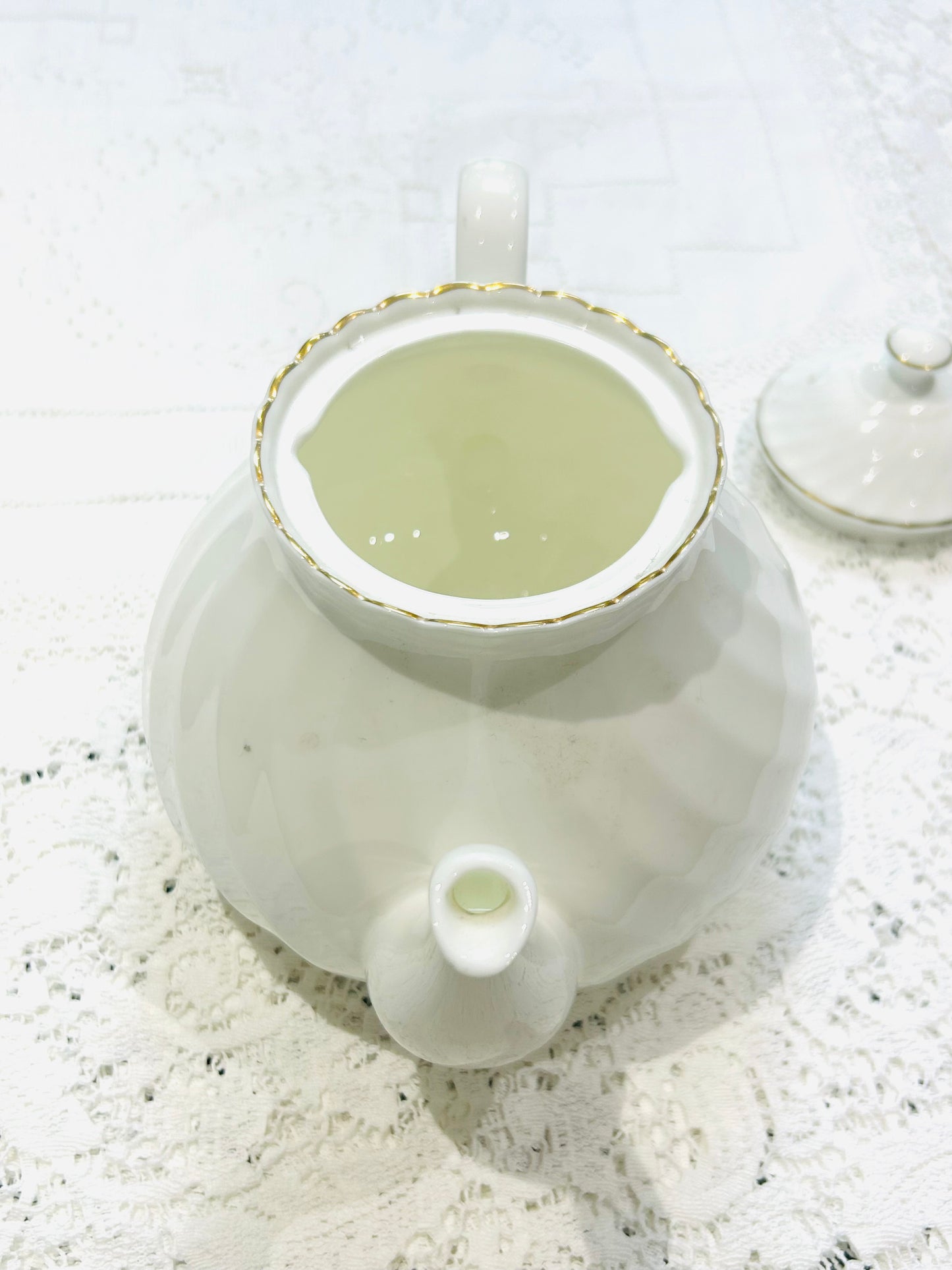 Wedgwood Gold Chelsea Teapot