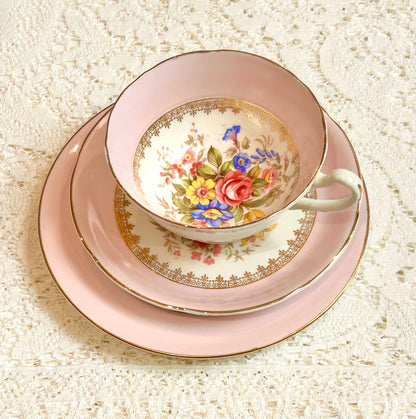 Pink 22kt Gold Teacup Saucer Trio