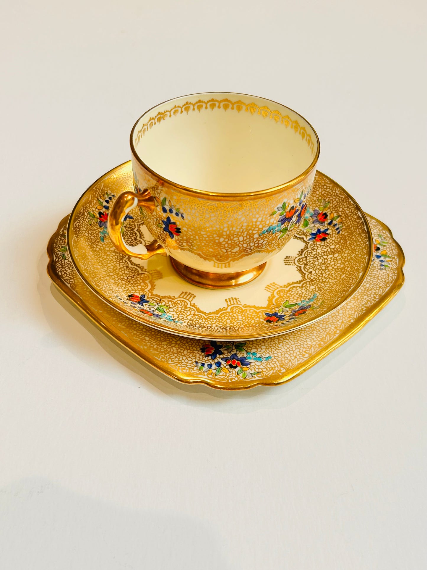 Tuscan English Bone China Teacup Saucer Trio Set – 1930s Art Deco - Gold