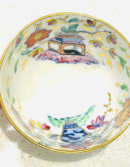 Antique Chinoiserie Teacup c.1840-1880 -Chinese export Famille Rose porcelain china
