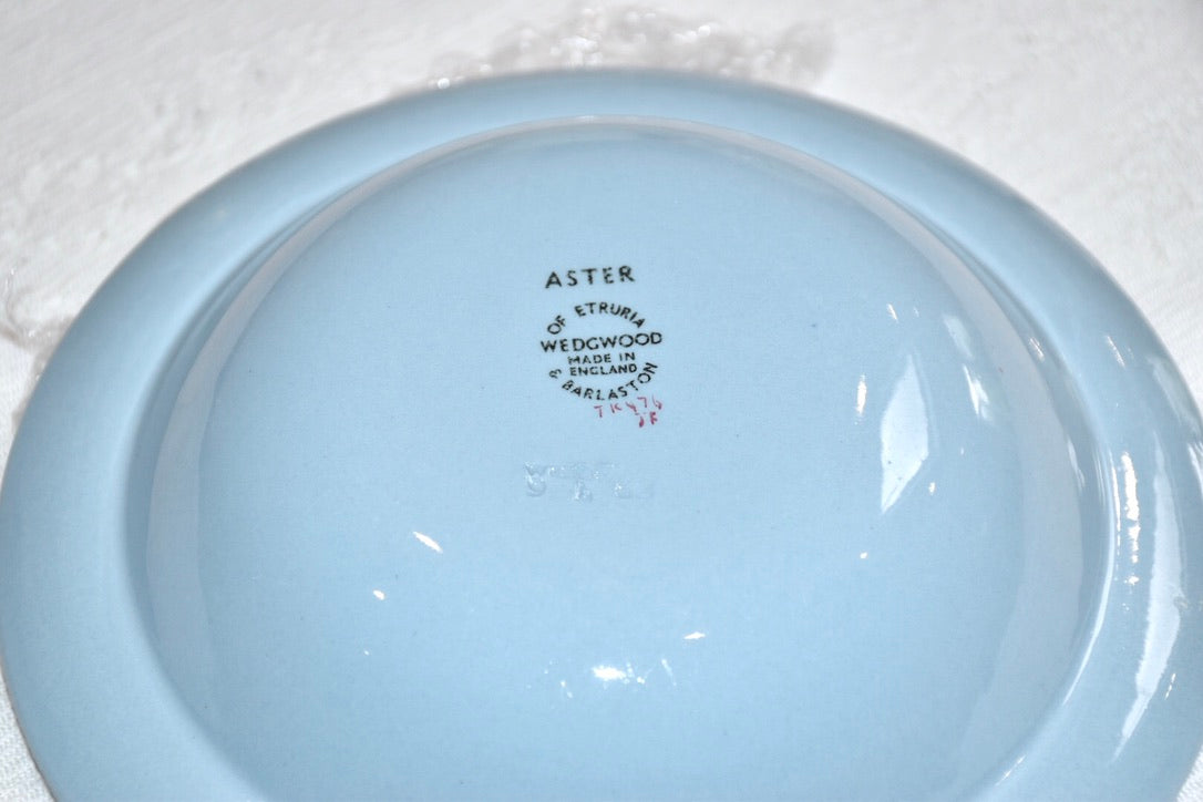 6 Wedgwood “Aster Blue” Dessert Bowls