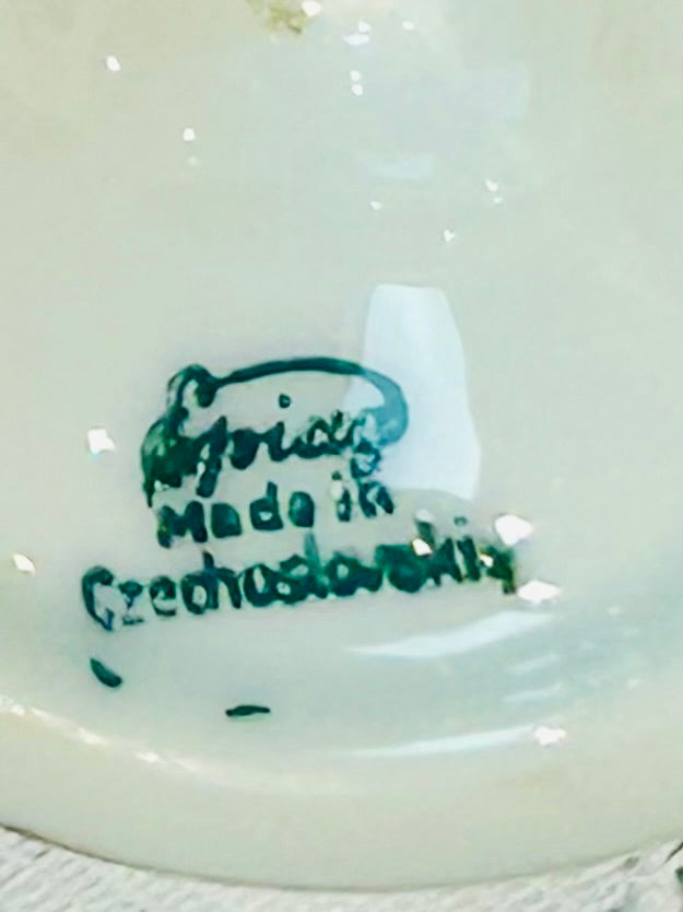 Mid‑Century APIRAG EPIAG Tea Set – Czechoslovakia Porcelain, Gold Gilt, Romantic Courting Scene