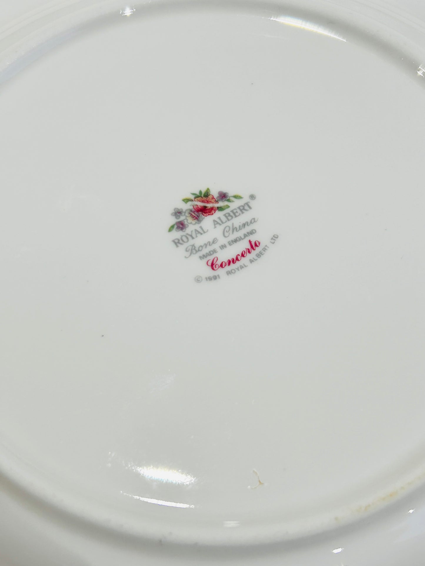 Royal Albert Concerto A set of 6 Lunch  Plates