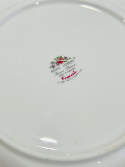 Royal Albert Concerto A set of 6 Lunch  Plates