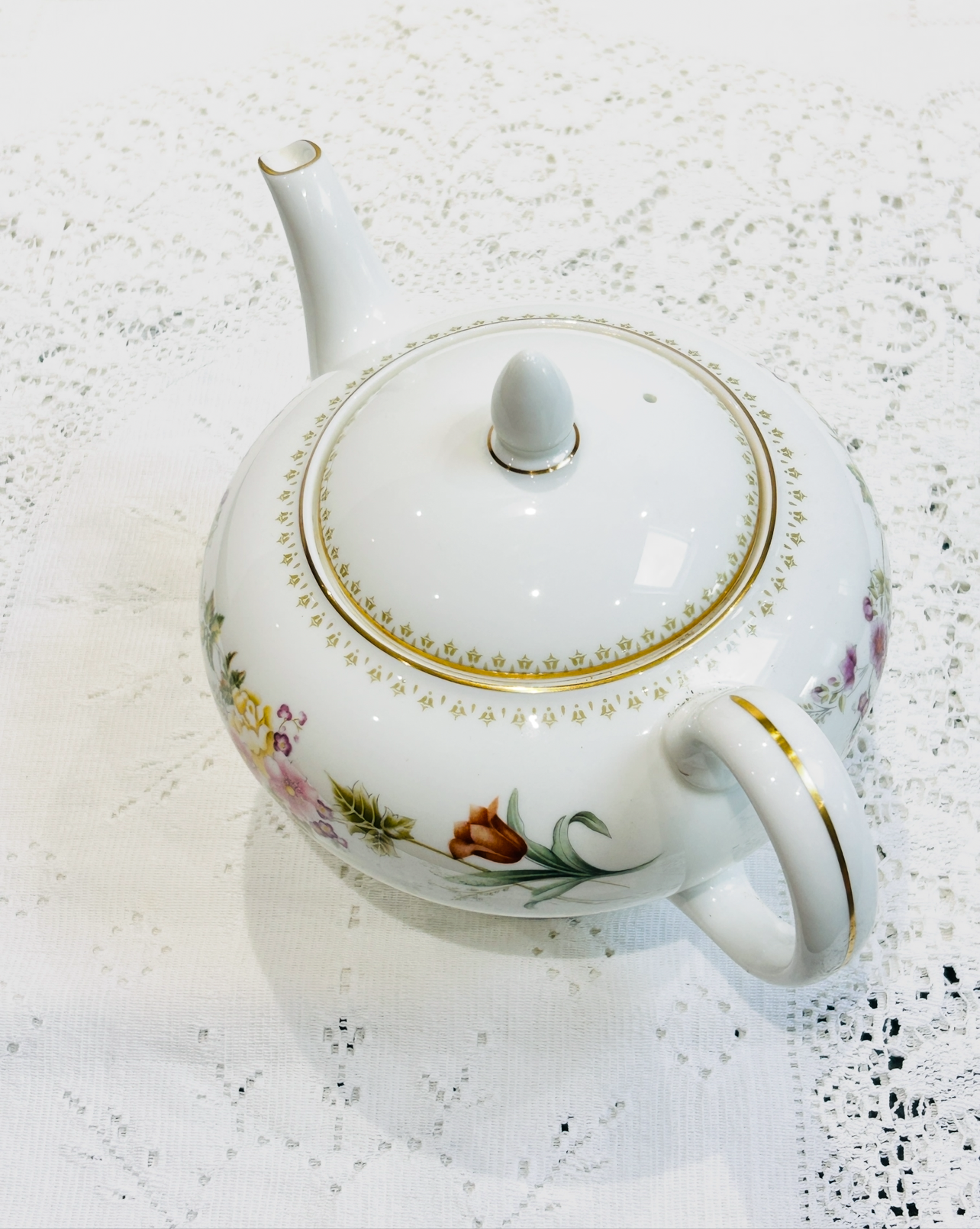 Wedgwood Mirabelle Teapot - R4537