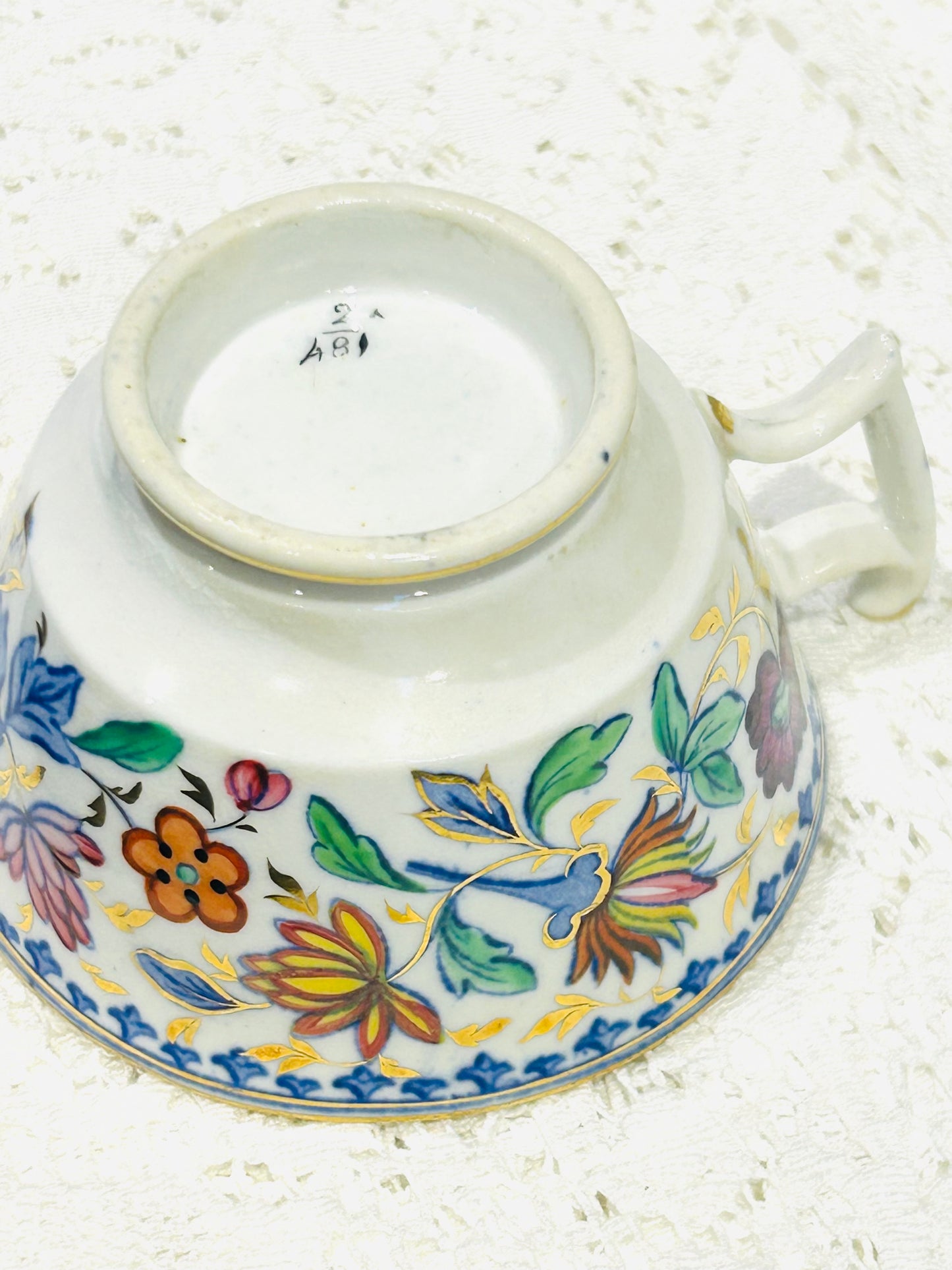 Antique Chinoiserie Teacup c.1840-1880 -Chinese export Famille Rose porcelain china