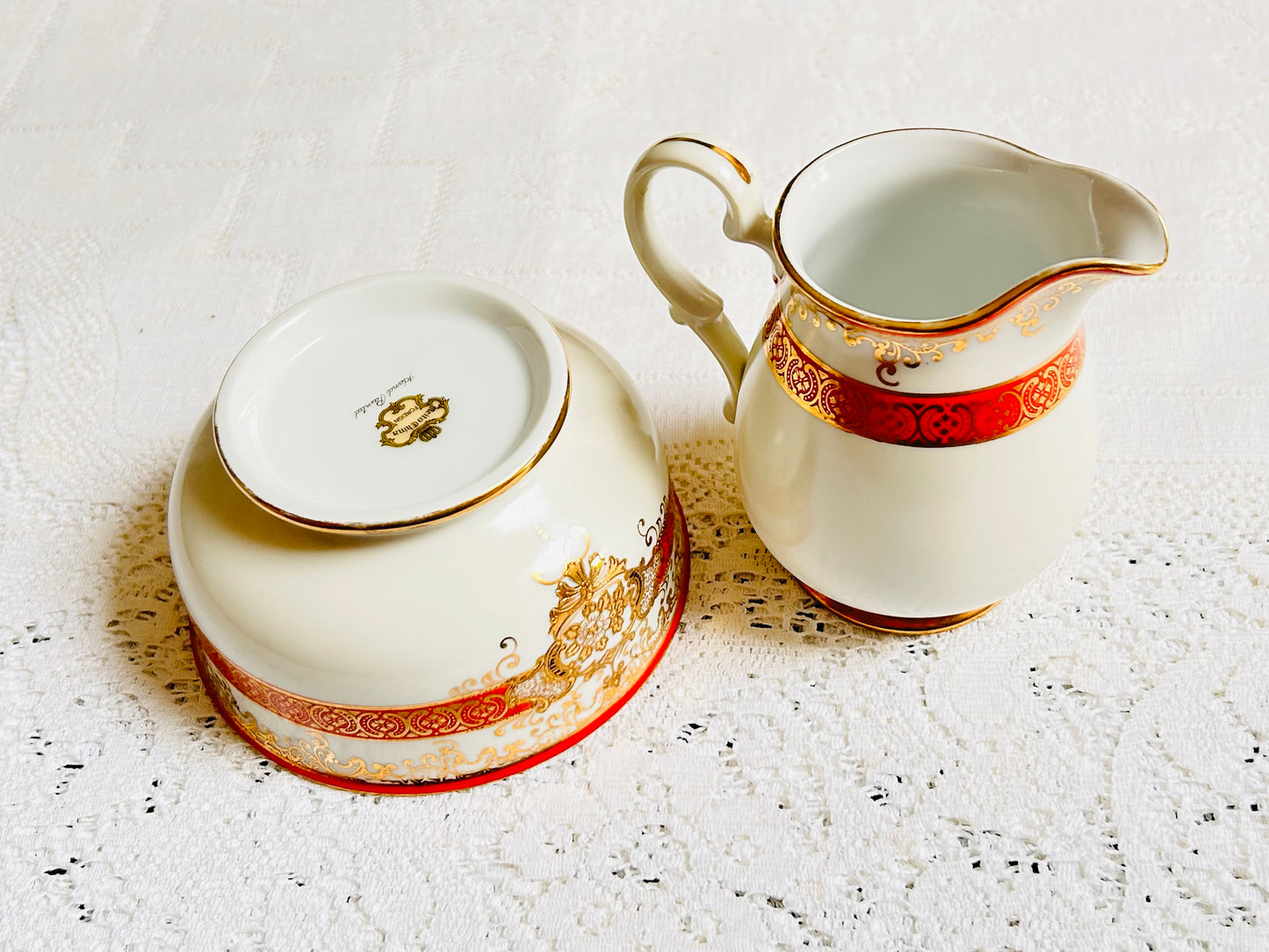 Meito Japan Milk Jug & Sugar Bowl Set