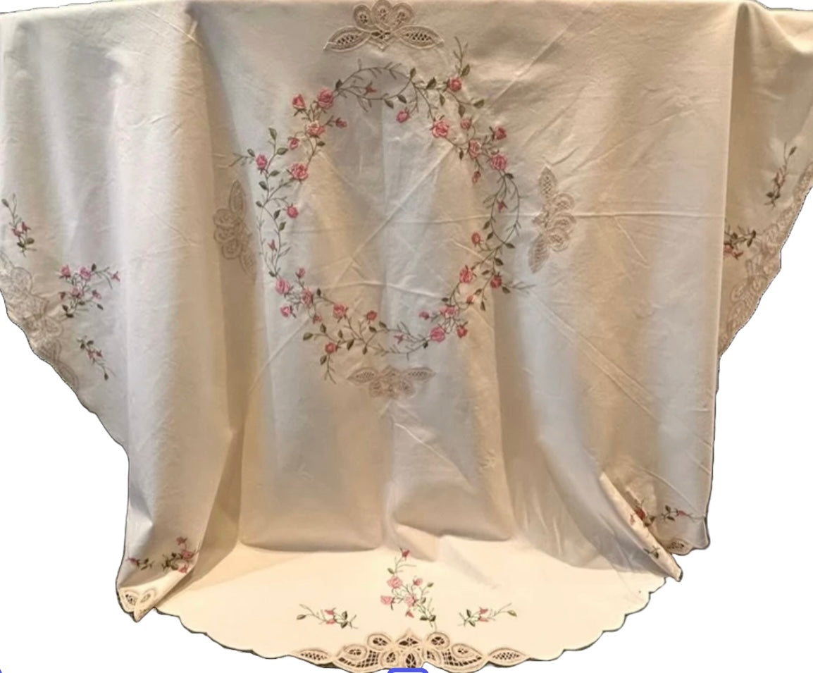 Stunning Embroidered Pink Rose Round Tablecloth