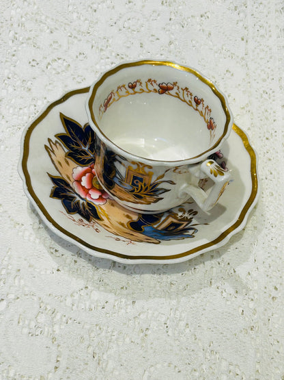 Victorian Imari‑Style English Porcelain Teacup & Saucer – Hand‑Painted Floral & Gold, c.1880–1900