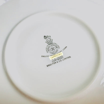 Royal Doulton “Tapestry” Dinner Set – 6 Place Setting + Tureen – Free UK Delivery (1966–1988)