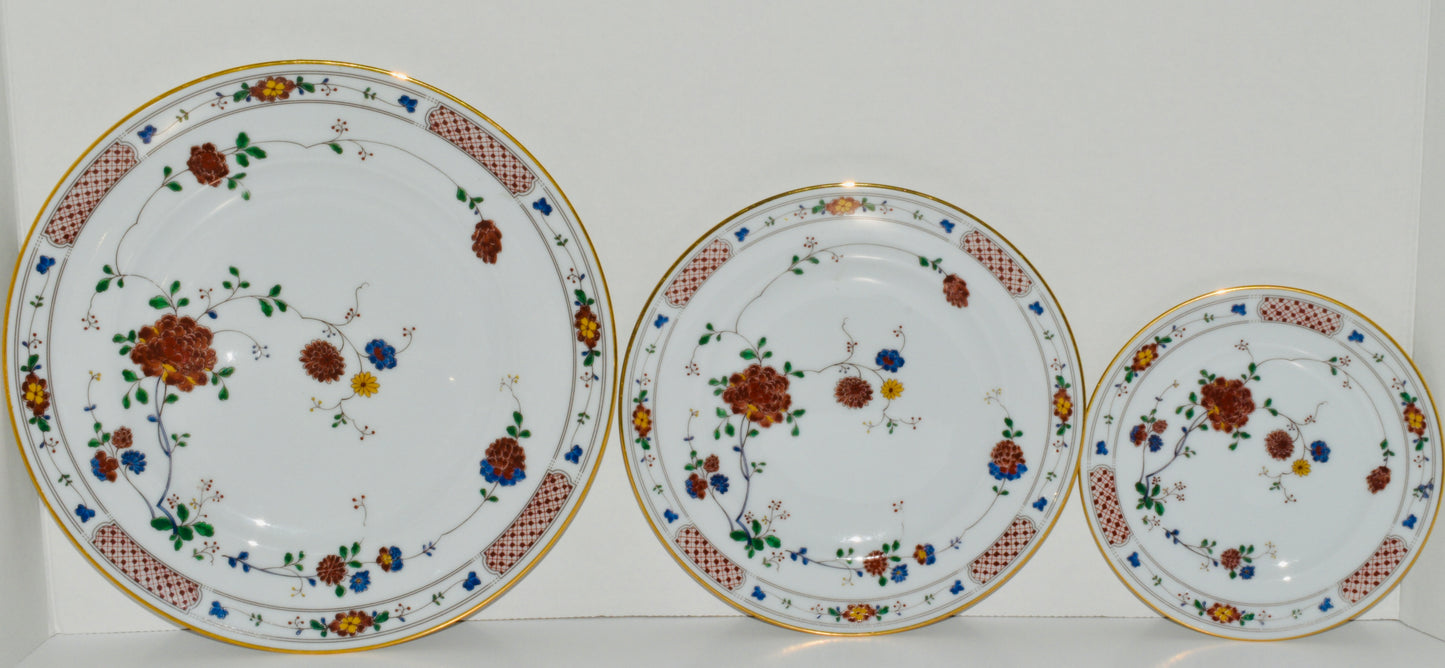 Noritake  Nanking Dinner Service