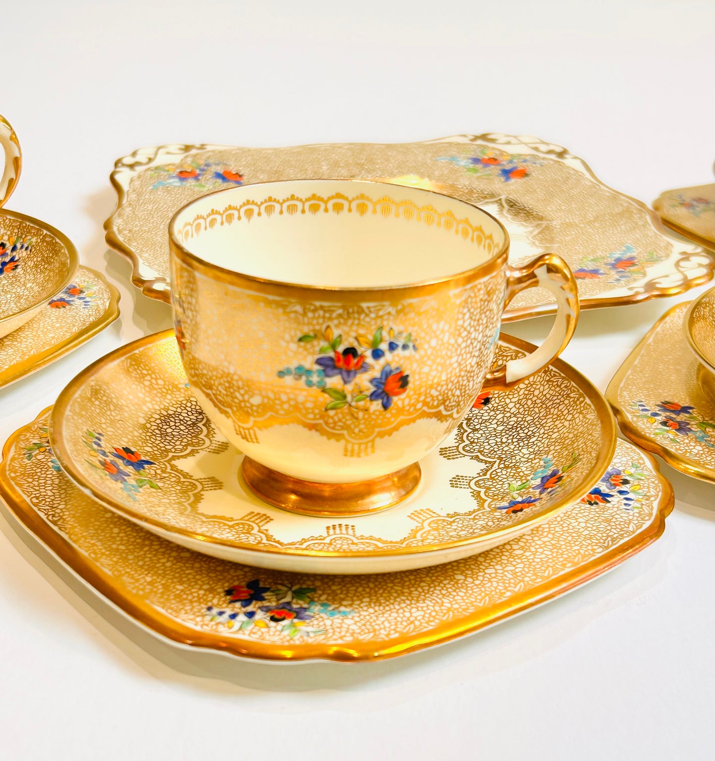 Tuscan English Bone China Teacup Saucer Trio Set – 1930s Art Deco - Gold