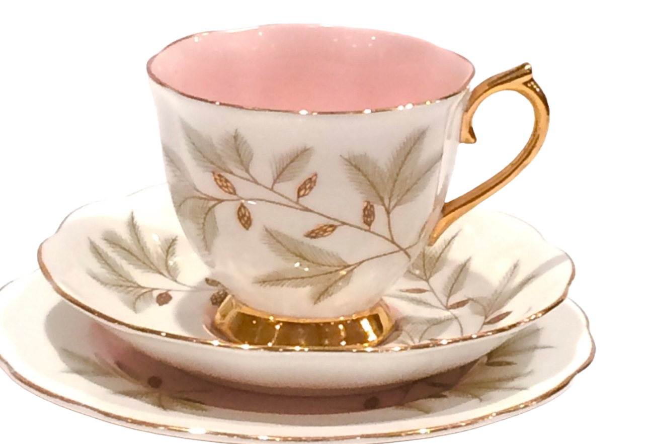 Royal Albert Braemar tea cup and saucer trio - pink