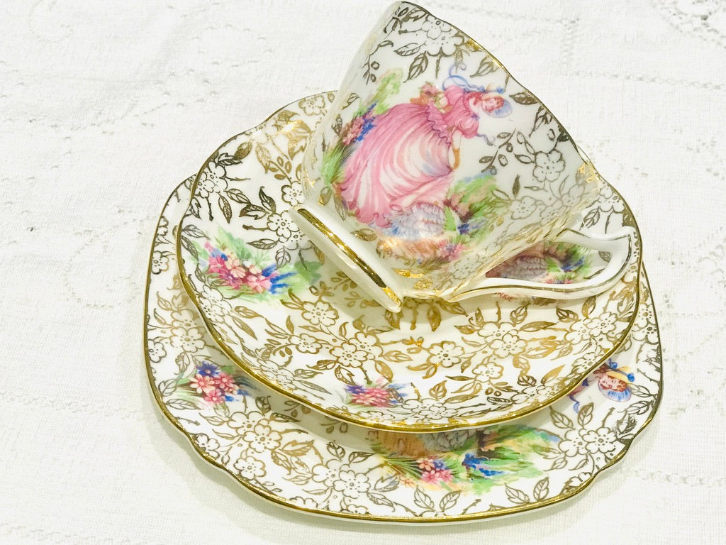 Pink Lady Teetasse und Untertasse Set Royal Crown China