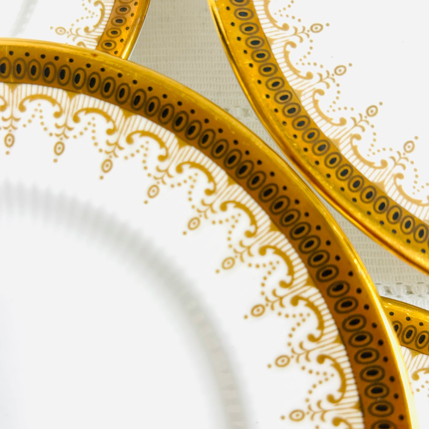 Service à thé vintage blanc et or Paragon Athena