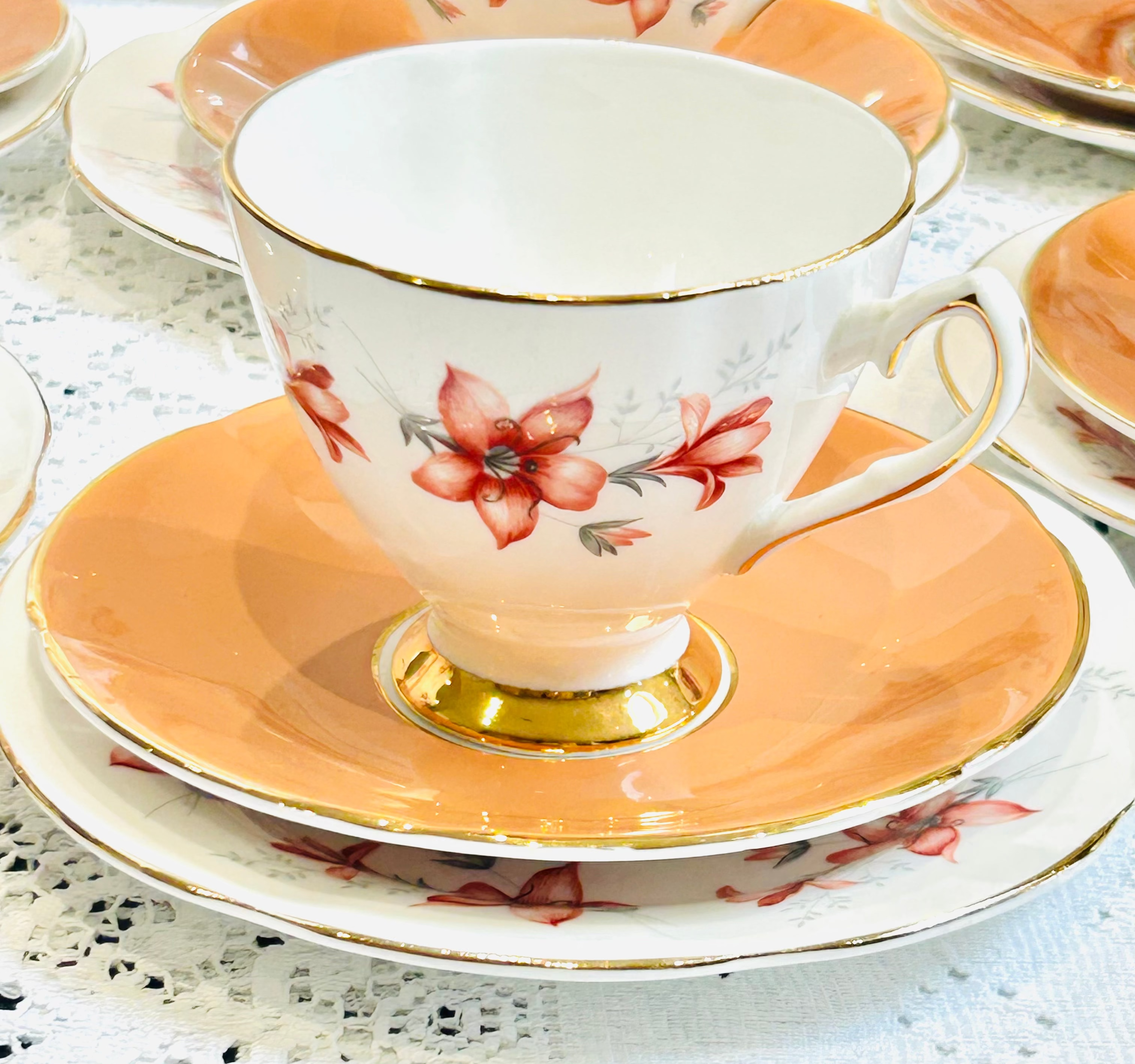 Vintage English Fine Bone China Tea Set Floral Apricot / Elizabethan ...