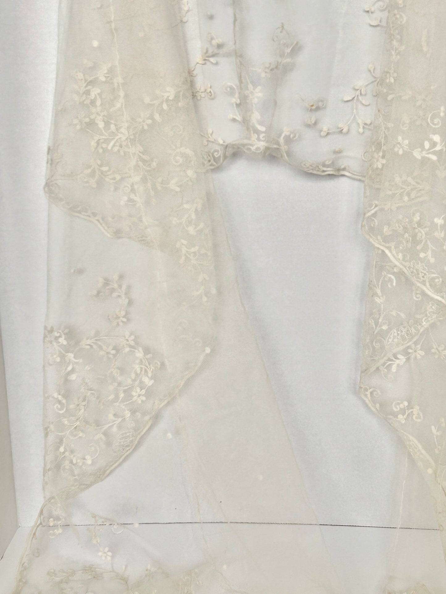 Sold Out - Vintage Lace Hand Embroidered Wedding Flounce Bridal Veil