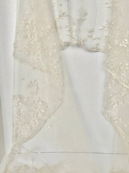 Sold Out - Vintage Lace Hand Embroidered Wedding Flounce Bridal Veil