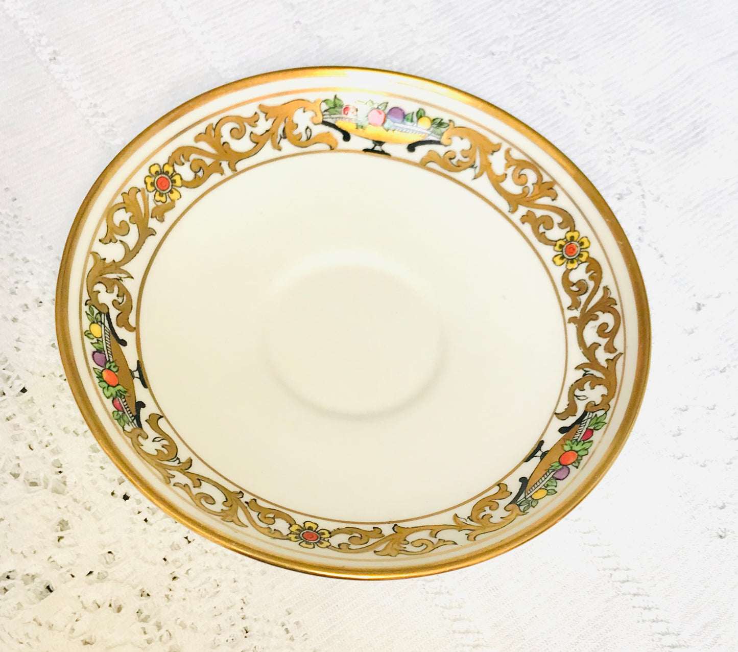 Royal Albert Art Deco Teetassen-Untertassen-Set