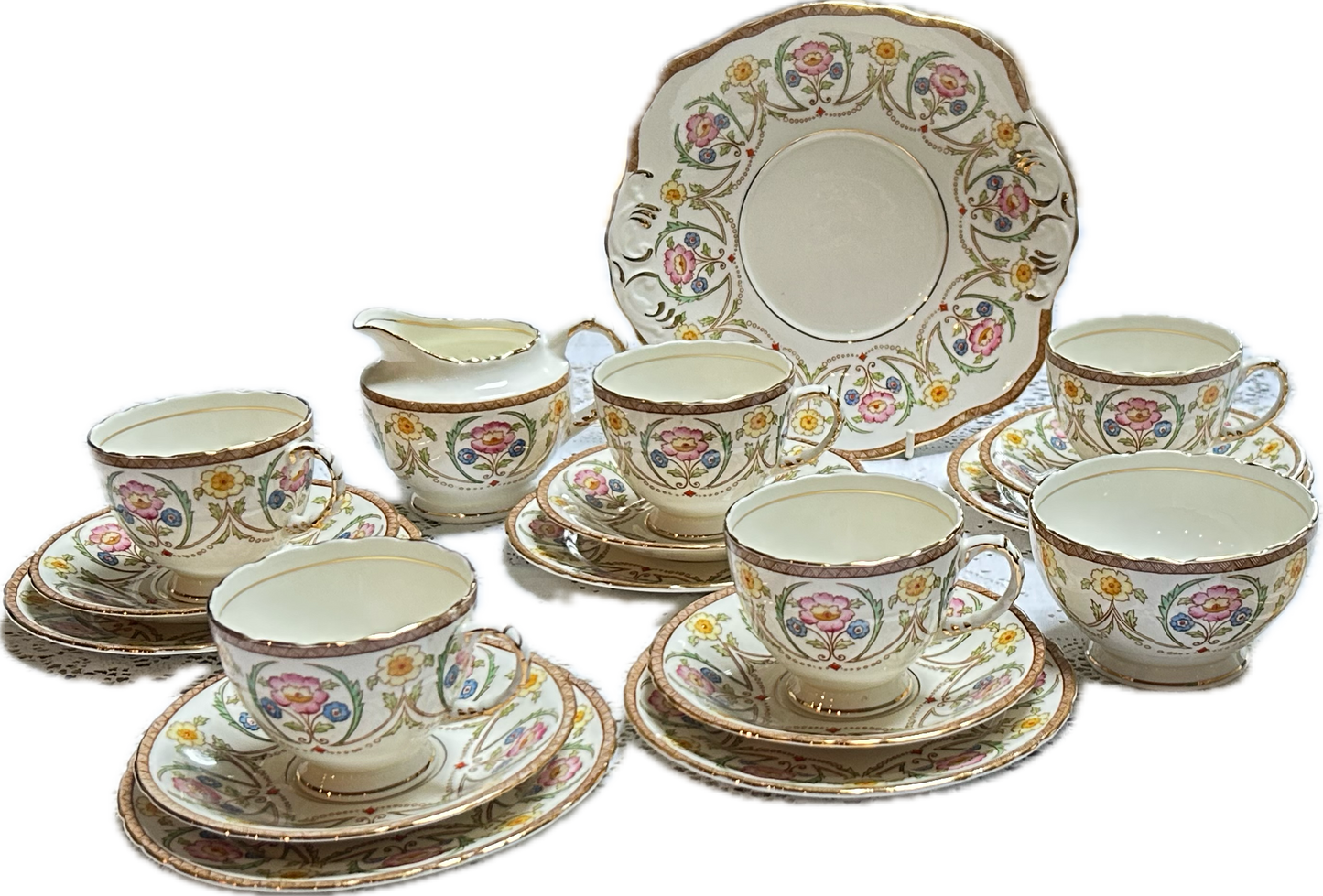 Pretty Vintage Floral Tea Set by Sutherland China – English Fine China Teacups & Saucers - In excellent condition, appears unused and very well preserved.