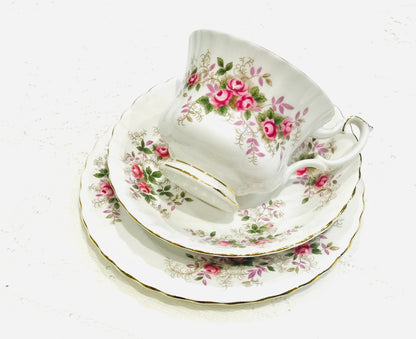 4 Sets of Royal Albert China in the Lavender Rose Pattern Teacups & Saucers