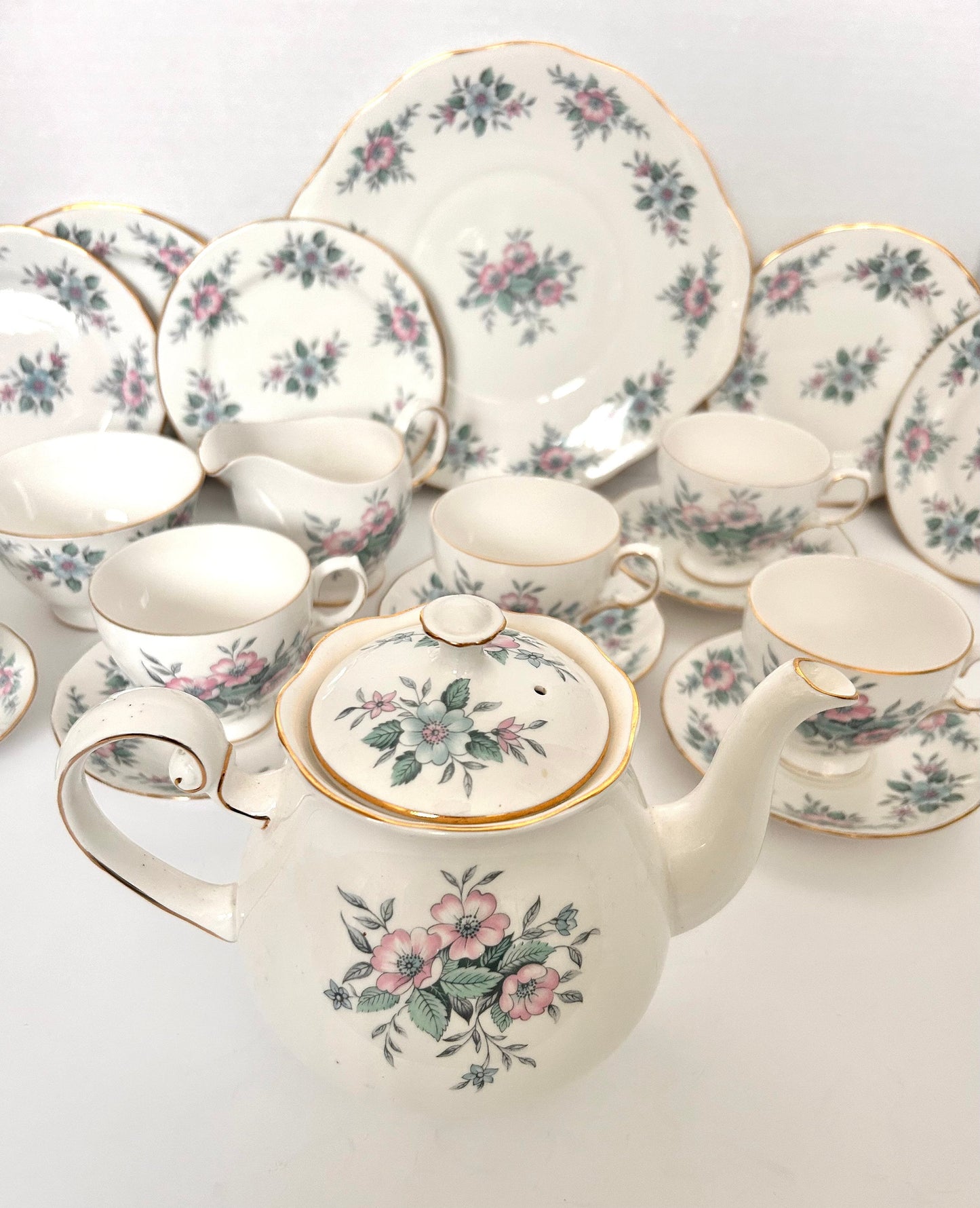 Colclough Copellia Vintage China Tea Set Afternoon Teapot Tea Cups & Saucers