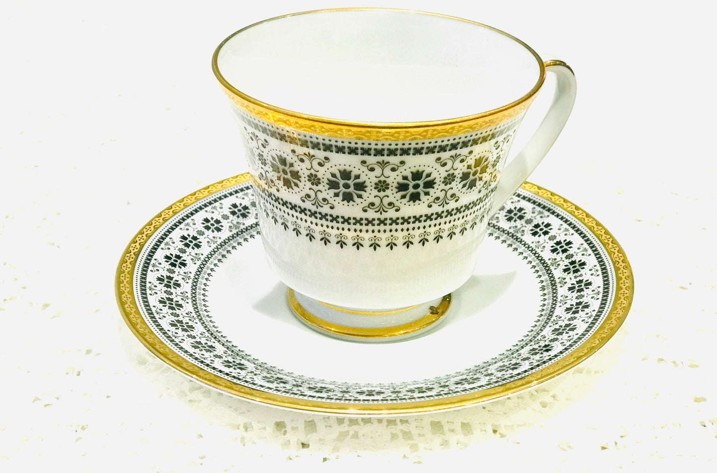 Noritake “Scheherazade” Teacup & Saucer